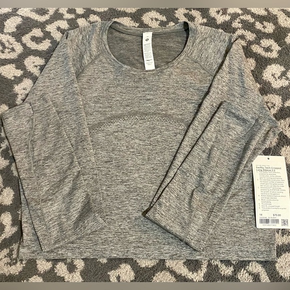 Lululemon Slate/White Swiftly Tech Cropped Long Sleeve 2.0 - Picture 2 of 6